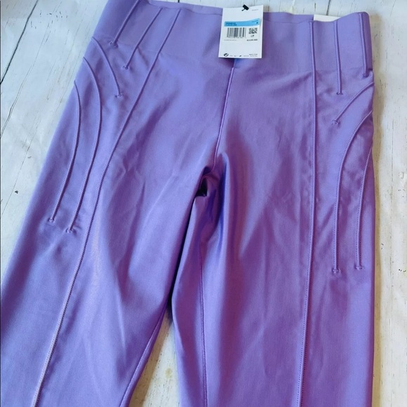 💎NWT💎 Nike City 7/8 Training Leggings Size Small - Picture 3 of 3